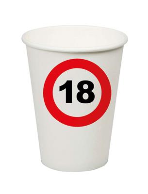 8 bekers traffic 18 jaar