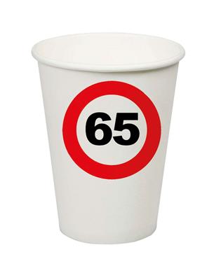 8 bekers traffic 65 jaar